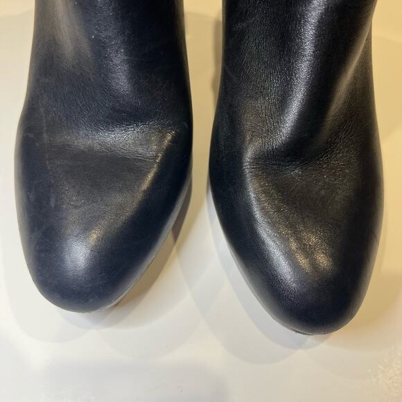 Tahari Serena Women's Leopard Booties Size 8 - Picture 3 of 5